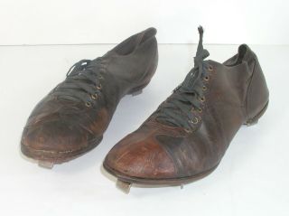 Vintage Early 1900s Brown Baseball Cleats With Leather Pitchers Toe
