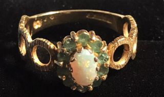 Vintage 9ct Gold Emerald - Opal Cluster Ring,  Size P,  - 2.  28g Gt