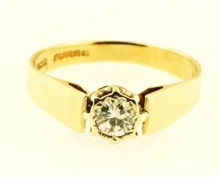Vintage 9carat Yellow Gold 0.  33ct Diamond Solitaire Ring (size P) 6mm Head