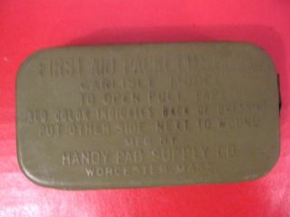 Wwii Us Army Carlisle Bandage In Green Tin For First Aid Pouch - Unissued