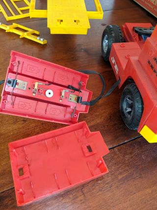 VINTAGE 1965 TOPPER TOYS JOHNNY EXPRESS TRACTOR TRAILER TRUCK FLATBED BOX 2
