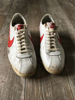 True Vintage 1982 Nike Red White Blue Low Sneakers Men Size 10 2