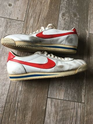 True Vintage 1982 Nike Red White Blue Low Sneakers Men Size 10 5