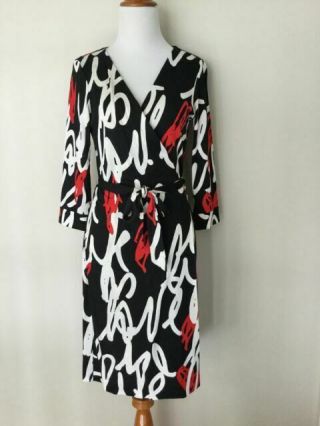 Dvf Vintage Julian Wrap Dress Black White & Red Size 4.  Removing Listing 7/4/19