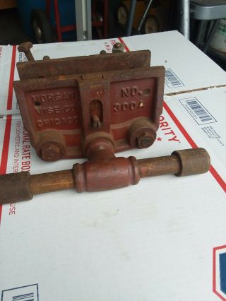 Vintage Morgan Vice Co.  Chicago Woodworking Bench Vice No.  300a