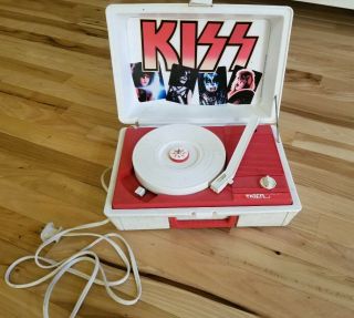 Vintage Kiss 1978 Record Player Aucoin Tiger Electronics