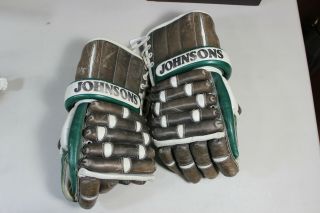 Vintage Johnsons 90 Rare Armored Hockey Gloves (ba)