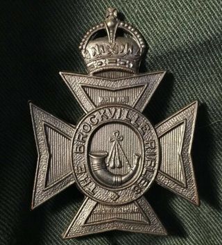 WWII BROCKVILLE RIFLES Canada hat cap badge WW2 gun metal colour copper Canadian 2