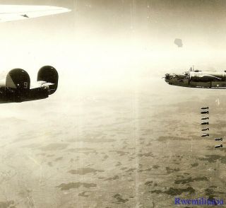 Org.  Photo: 449th Bomb Group B - 24 Bombers (" Headin 