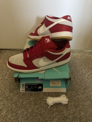 Nike Dunk Low Pro Sb Valentine 