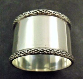Vintage Solid Silver Serviette Napkin Ring 1945 E Hill - Unengraved 37.  8g