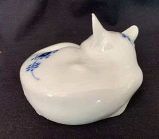 Vintage ROYAL COPENHAGEN Denmark Blue Fluted Cat Figurine 4