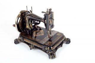 Vintage C1890 " Atlas B " Sewing Machine Made By " Grimme,  Natalis & Co.  "
