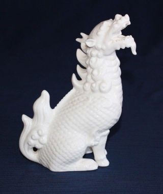 Vintage Chinese Blanc De Chine Porcelain Dragon / Foo Dog Statue Figurine