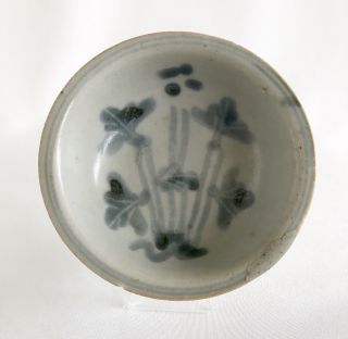 China Wanli Ming Dynasty 17th Century Blue White Small Dish Lotus