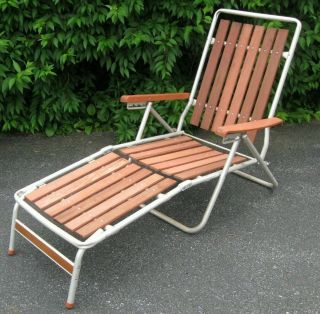 Vintage Outdoor Folding Furniture Lawn Chair Lounge Aluminum & Redwood Wood