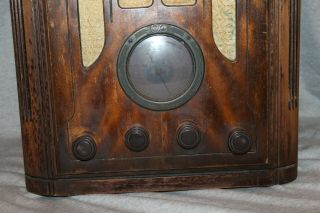 Vintage RCA 118 TOMBSTONE RADIO 4