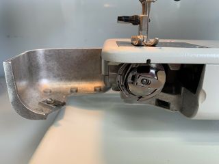 Vintage PFAFF 297 Sewing Machine Made in West - Germany 5