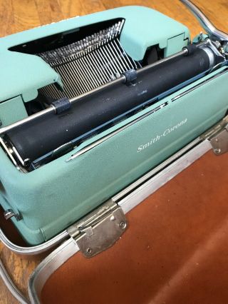 Vintage Smith Corona 5TE Electric Typewriter Green 1950 ' s 6
