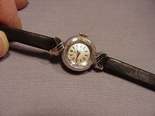 Vintage Omega 14k White Gold 17j Ladies Windup Watch