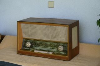 SABA FREUDENSTADT 125 stereo,  german vintage tube radio,  built 1960,  restored 3