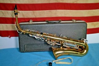 Vintage Selmer Bundy Ii Alto Saxophone With Hard Case
