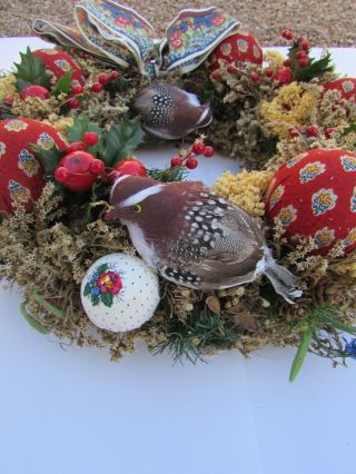 VTG PIERRE DEUX French Country Soleiado Fabric Bird Wreath 3