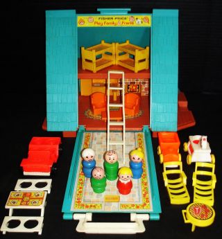 Vintage Fisher - Price Little People A - Frame House 990 A Loaded,