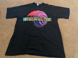 Vintage Lollapalooza 1996 T - Shirt Size L Print Metallica,  Soundgarden