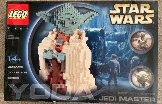Rare Lego Starwars Yoda 7194 " 2002 Series " - Never Opened