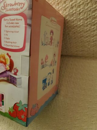 Bandai Strawberry Shortcake Scented Berry Happy Home 4