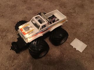 Vintage 1980s Schaper Stomper Bully TNT 4x4 With Winch& Driver & 2