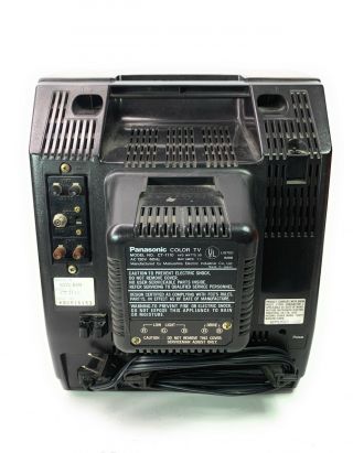 Vintage Panasonic 11” Color Pilot Portable Color TV - CT - 1110D 8