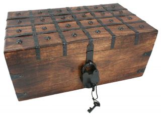 Wood Distressed Pirate Treasure Chest Trunk Box Antique Style Lock Skeleton Key