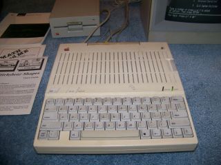 Vintage Apple Iic A2s4100 Computer With Power Supply,  Manuals,  Floppy And Cords