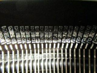 Hermes 3000 Vintage Typewriter Switzerland - Parts/Repair 3