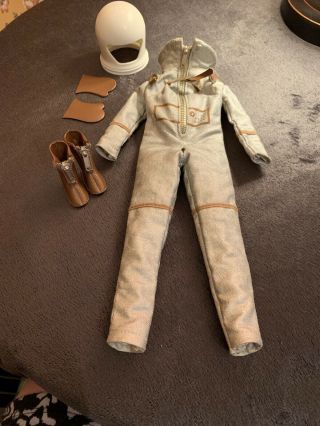 Vintage Barbie 1641 Miss Astronaut 1965 Spacesuit