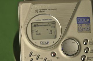 VINTAGE PERSONAL SHARP MINIDISC WALKMAN RECORDER MODEL MD - MT99 2