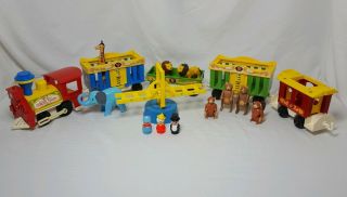 Vintage Fisher Price Little People 991 Play Family Circus Train Complete