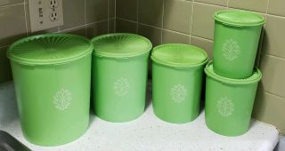 Set Of 5 Vintage Tupperware Canisters In Lime Aka Green Apple 10 Piece Nesting