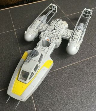 Kenner Star Wars Vintage 1983 Y - Wing Fighter Bomber With Sound & Motion