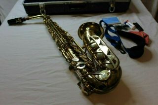 Conn Vintage Alto Saxophone With Hard Case 2