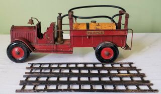 Early Structo Toys Packard Cab PUMPER FIRE ENGINE TRUCK 30 ' s RARE 4