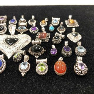 W&m.  925 Sterling Silver (78.  2g) Assorted Gemstone Of 40 Pendants