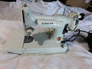 Vintage 1960 ' s Singer 221K Featherweight Sewing Machine,  Case,  White,  Green EC 3