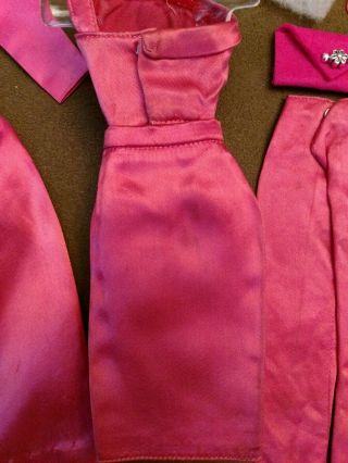 VINTAGE BARBIE SATIN N ROSE VERY HARD TO FIND PLUS 3