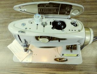 Vintage Singer Model 500a Slant - O - Matic Sewing Machine With 5 Cams & Extra Feet
