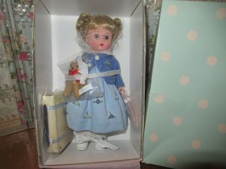 Madc Madame Alexander 8 " Doll - Running Away To Grandma 