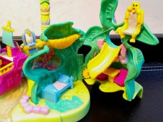 Polly Pocket Disney Peter Pan Neverland 1997 Vintage Playset 5 figures VERY RARE 4