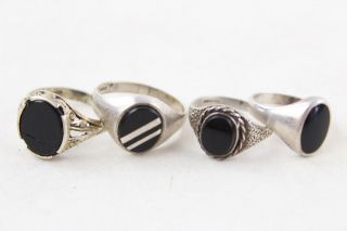 4 X Vintage.  925 Sterling Silver Onyx Signet Rings (17g)